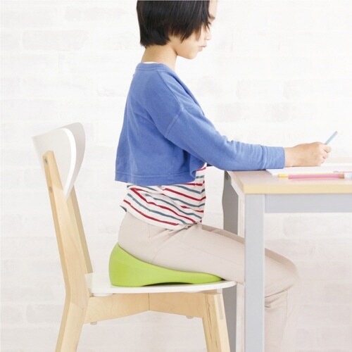 クッション まっすぐ姿勢ですくすくッション キッズ