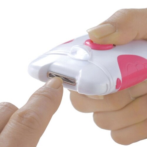 爪削り 電動 爪やすり LED ネイルケア 電池式