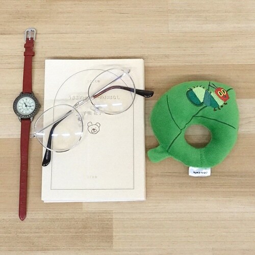 ガラガラ あおむし 葉っぱ ラトル