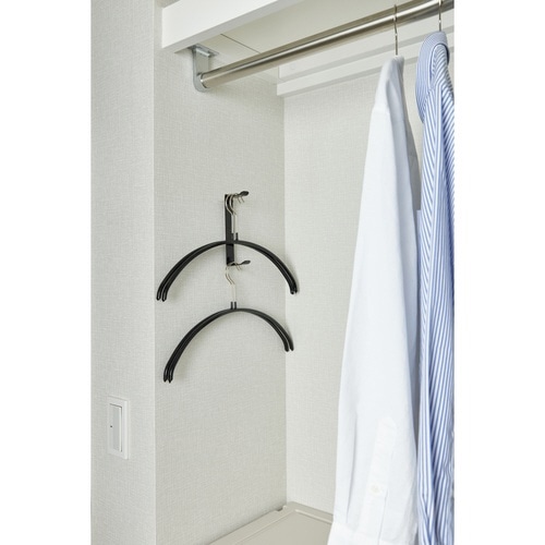 ハンガー収納 ブラック