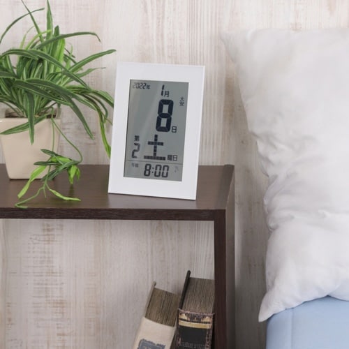 置き掛け時計 MAG 電波日めくりカレンダー ノイ