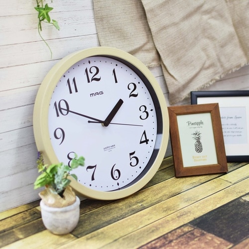 掛け時計 電波時計 直径30cm 自動点灯 灯