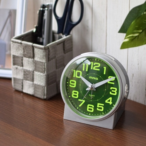 目覚まし時計 光助 時計 ライト付き 連続秒針