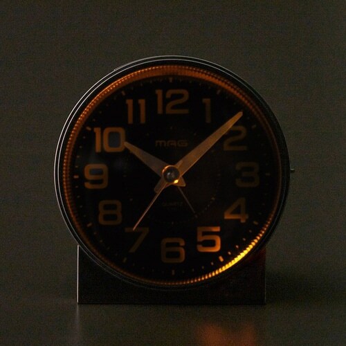 目覚まし時計 光助 時計 ライト付き 連続秒針