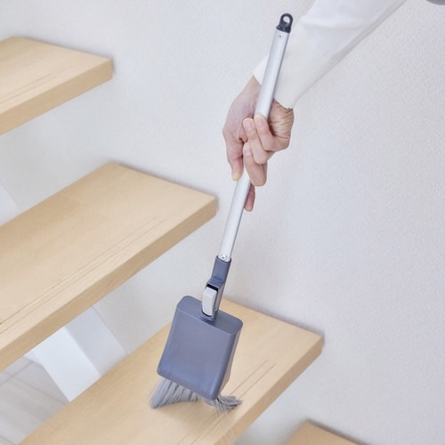 ほうき 全長67cm 立つホウキ チャコール