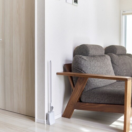 ほうき 全長67cm 立つホウキ ホワイト