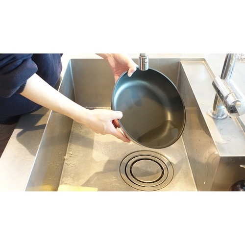 フライパン 26cm IH対応 CAST