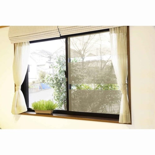 目隠しシート 断熱シート 窓に貼るタイプ ベージュ