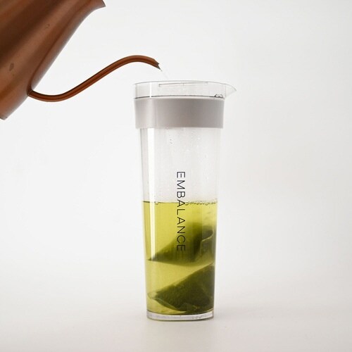 EMBALANCE ピッチャー 1.1L グレー