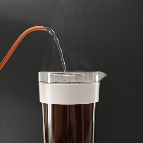 EMBALANCE ピッチャー 1.1L グレー