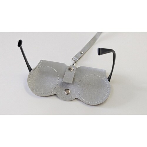 眼鏡ケース ストラップ付き ライトグレー