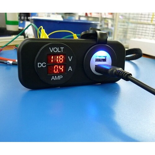 A13−194B1 2連USBソケット