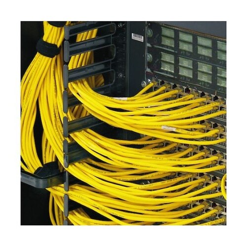 ネットワーク機器用ケーブル管理クリップ