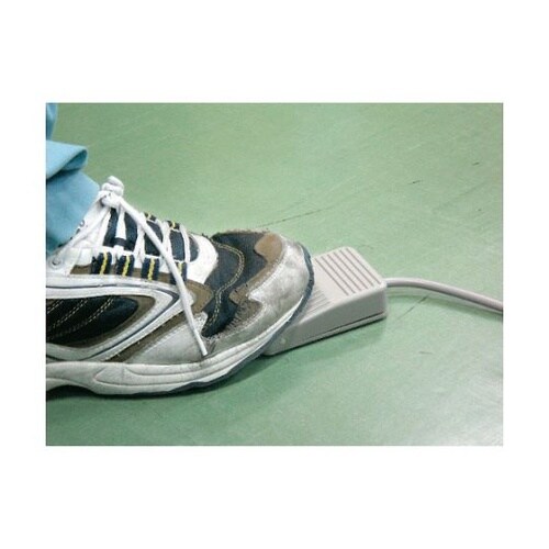 OFL1VM4 フットスイッチ