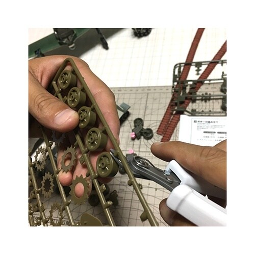 HP813−120X プラスチックニッパ