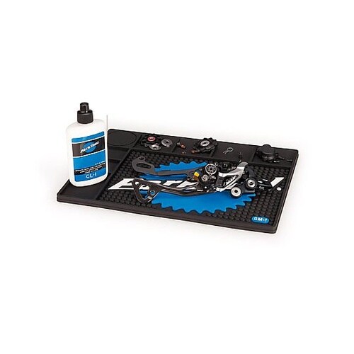 OM−1 メンテナンスマット