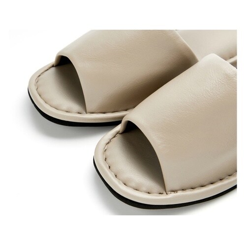 FLSLBEフェイクレザー前開きスリッパ