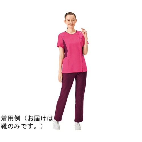 ナースフィットRI ホワイト 23.5c