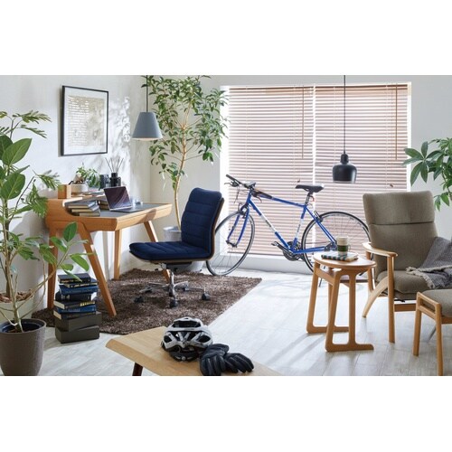 No.4984BNA色デスク