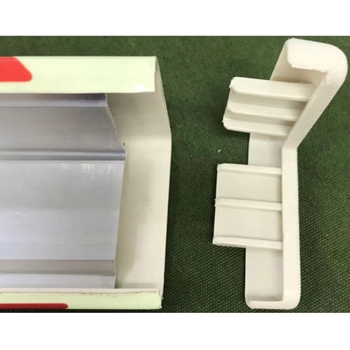 蓄光コーナーガードパッド 赤/白 114