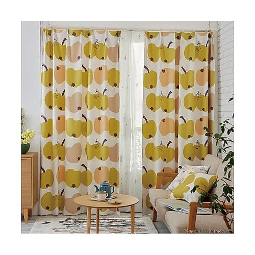 MOOMIN 遮光カーテン リンゴガブリ