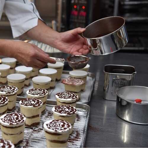 丸型調味料入 (ツマミ付)