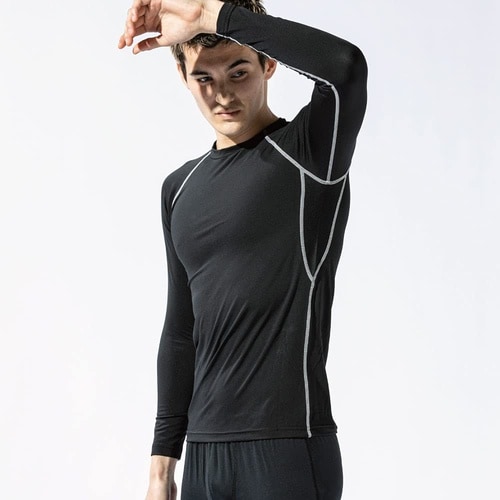 黒 4L ストレッチ 長袖クルーネック