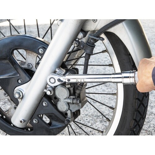 9.5SQ プレセット型トルクレンチ 20−100