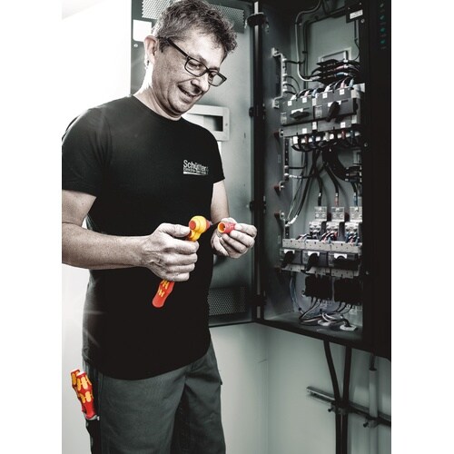 3/8DR 絶縁ソケット 六角サイズ18mm