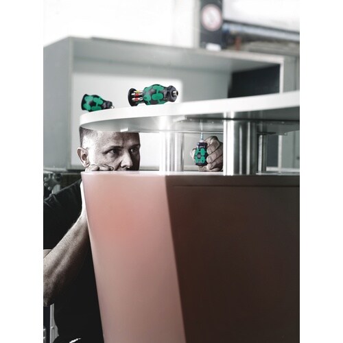 スタビー型ビットセット付ドライバー ビット6個内臓