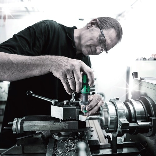 アジャスタブル トルクドライバー3.0−6.0Nm