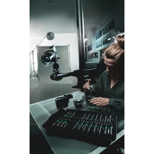 25本 精密用ドライバーセット 収納ケース付