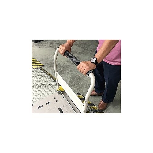 32x900mm ゴムパイプ(ブラック)