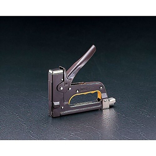 ガンタッカー EA575A