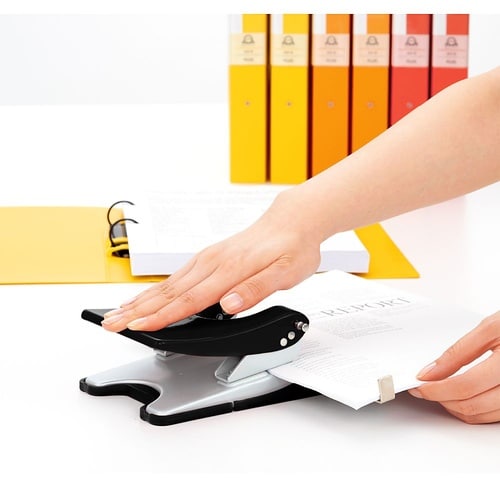 PU−852A フォース1/2Lブラック