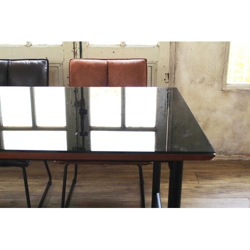 ジールテーブル