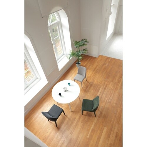 フレスコラウンドテーブル