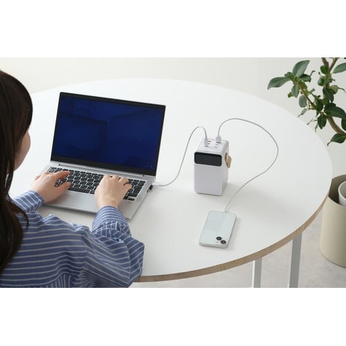 バッテリーステーション