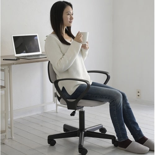 ワークチェア オフィスチェア 肘付き AGY