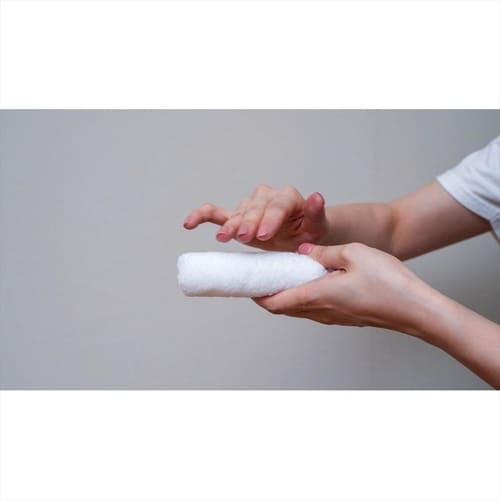 屋外用ニススプレー 300ml 透明(クリヤ)