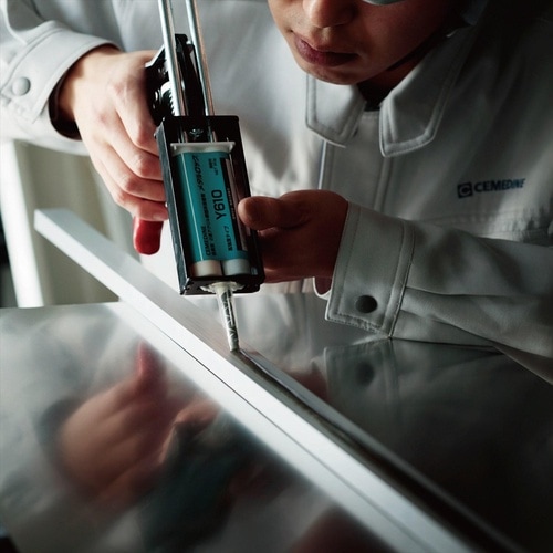 変成シリコーンシールアンバー 333ml