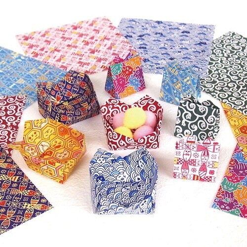 猫だらけ文様千代紙 15.0 ×10