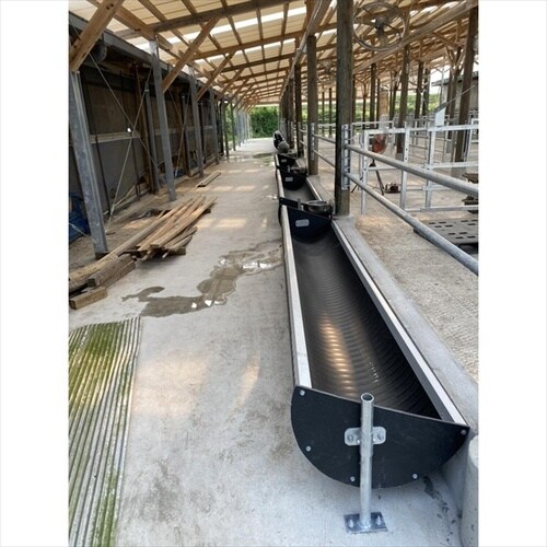 フィードボックス(牛舎用飼槽)Φ600