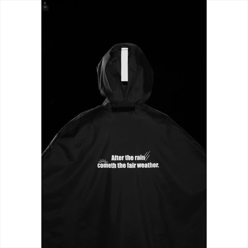 ヒザヲ雨カラ守ルレインポンチョ