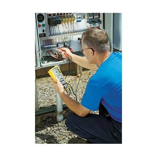 デジタル・マルチメーター付絶縁抵抗計 1