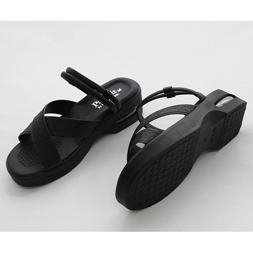 16132 ハートクロス紐サンダル 黒M