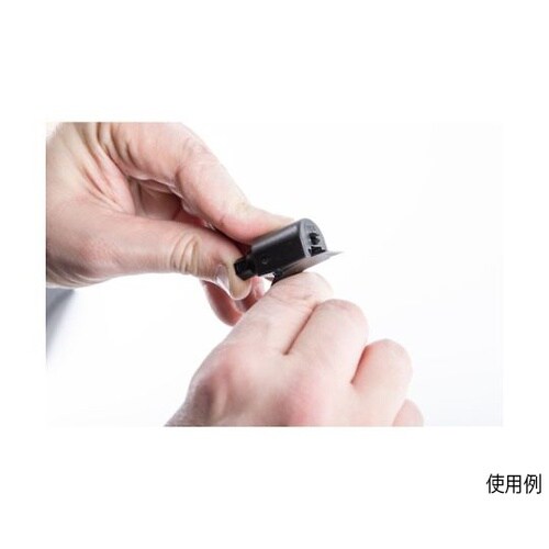 樹脂製ホースバンド Ezyclamp 締