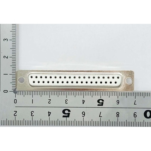 D−subコネクタ ソケット 37pin