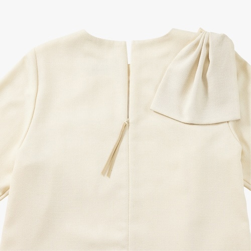 プルオーバーAUD8300アイボリー7G