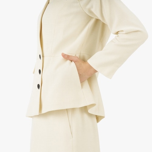 ジャケットAUJ0300アイボリー7G